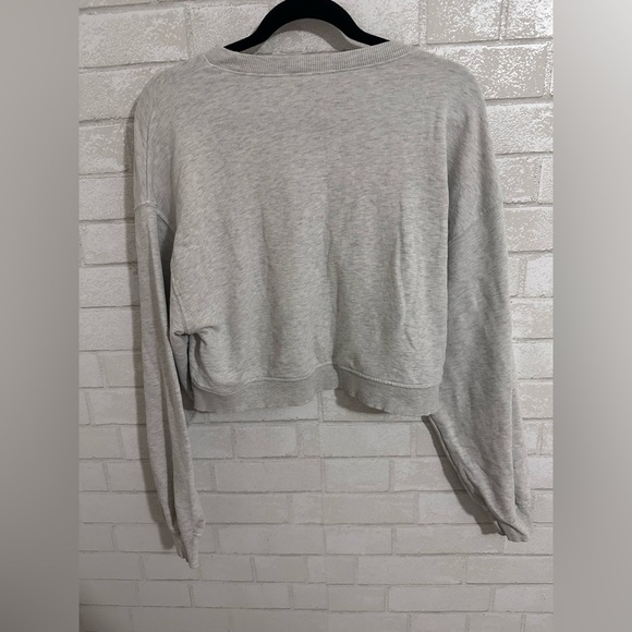 Divided H&M Gray Minimal Crop Sweatshirt Size L #1977 - Picture 2 of 6
